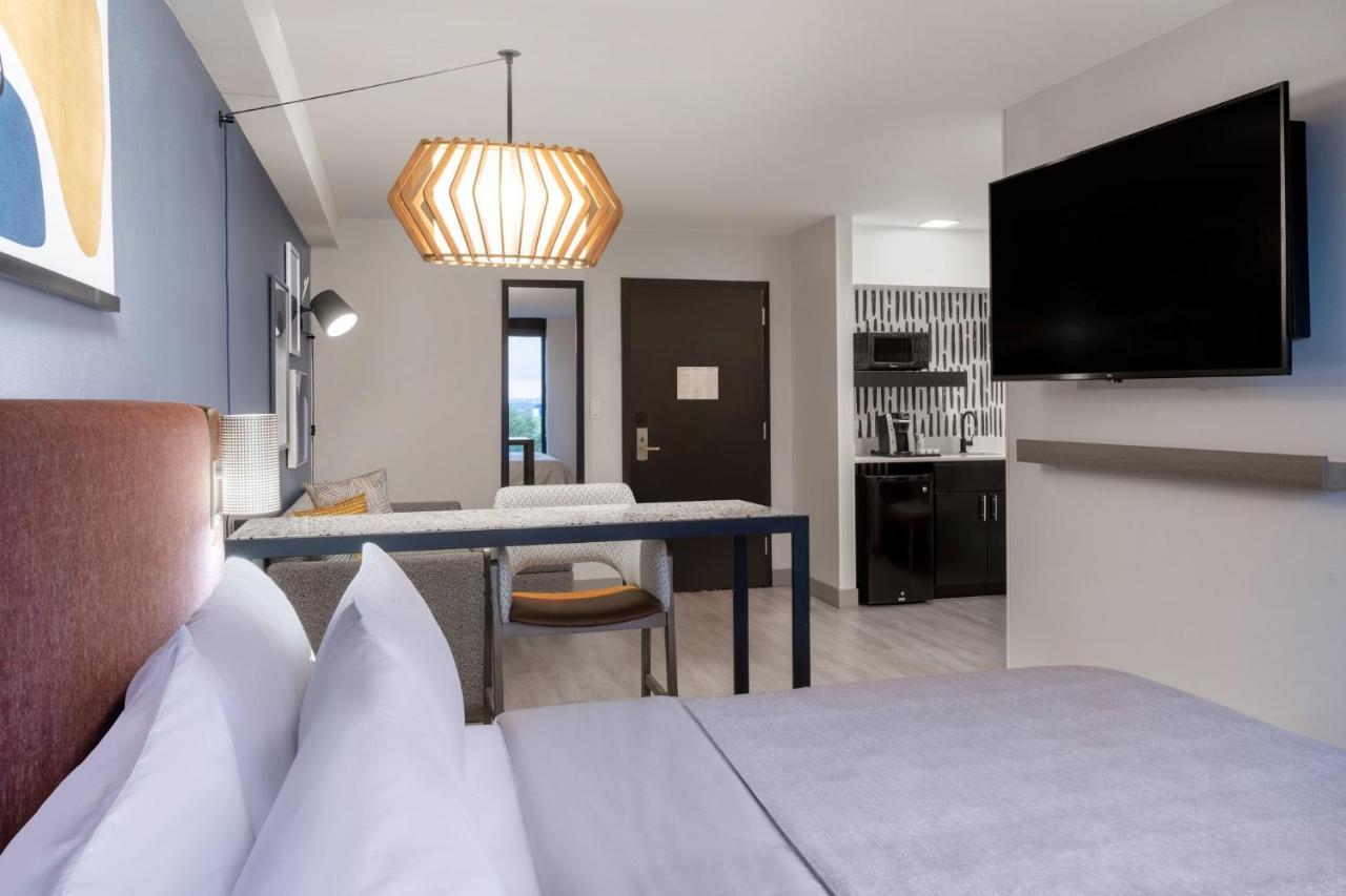 Atwell Suites Austin Airport By Ihg Bagian luar foto