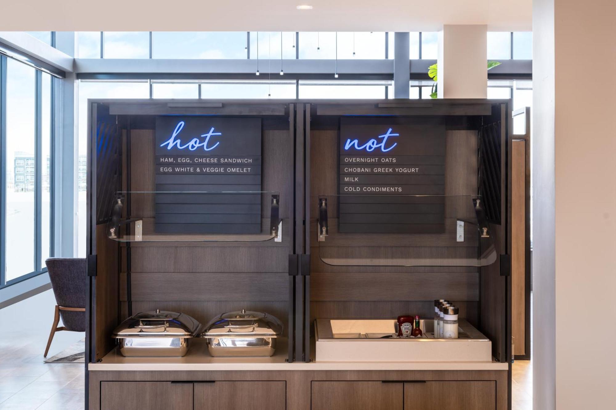 Atwell Suites Austin Airport By Ihg Bagian luar foto