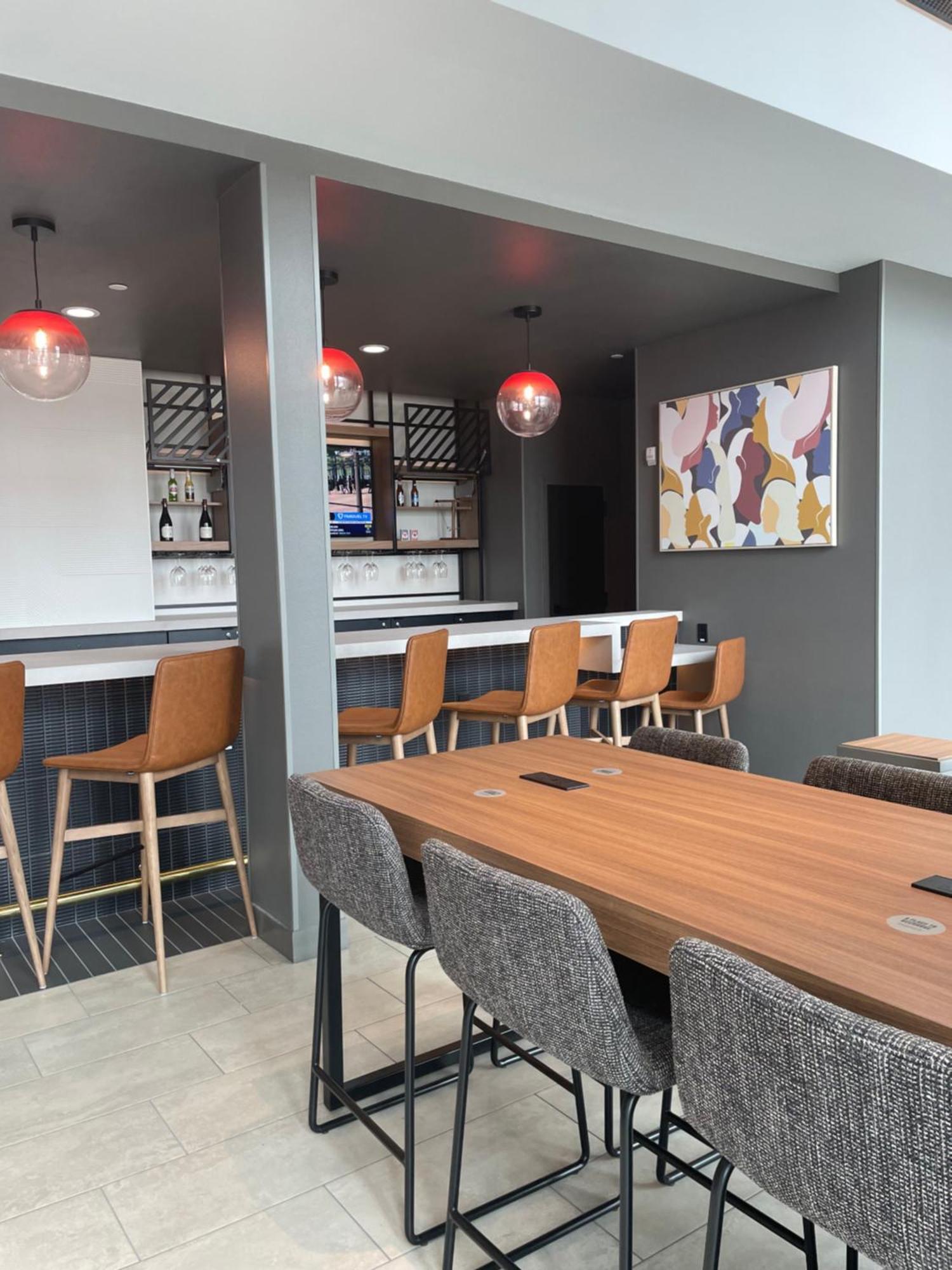 Atwell Suites Austin Airport By Ihg Bagian luar foto