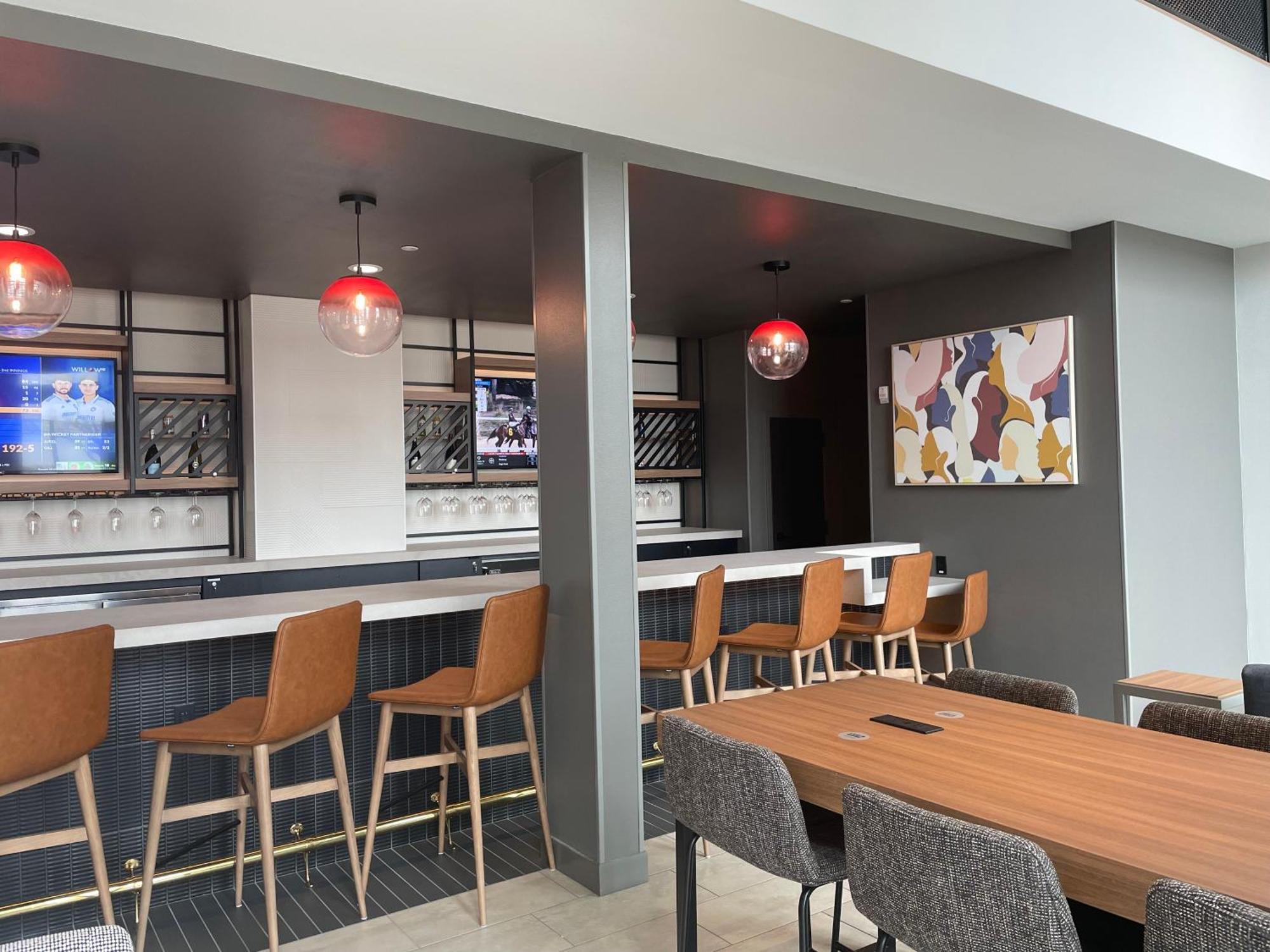 Atwell Suites Austin Airport By Ihg Bagian luar foto