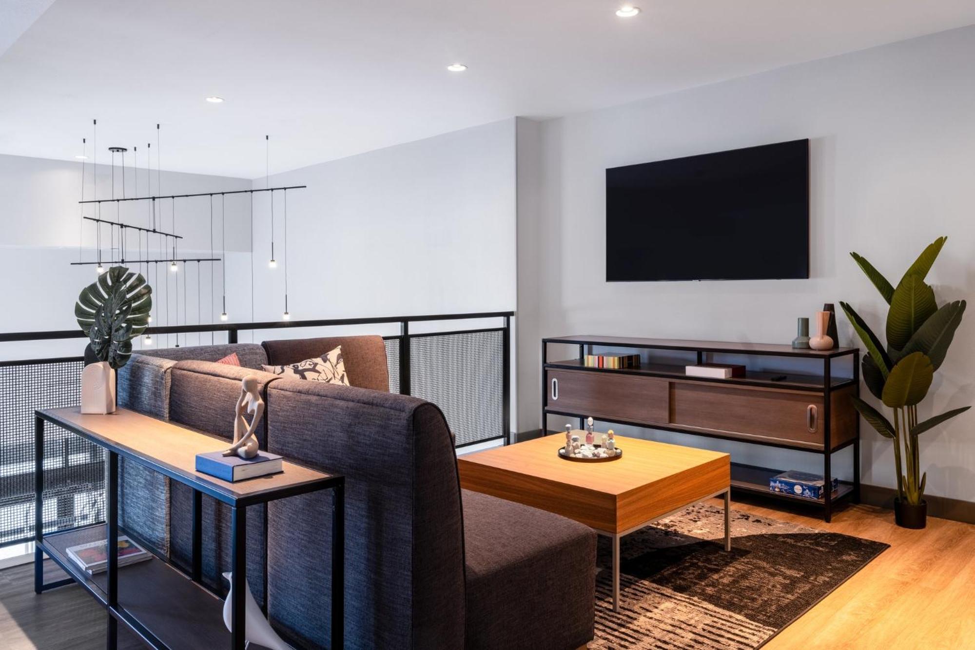 Atwell Suites Austin Airport By Ihg Bagian luar foto
